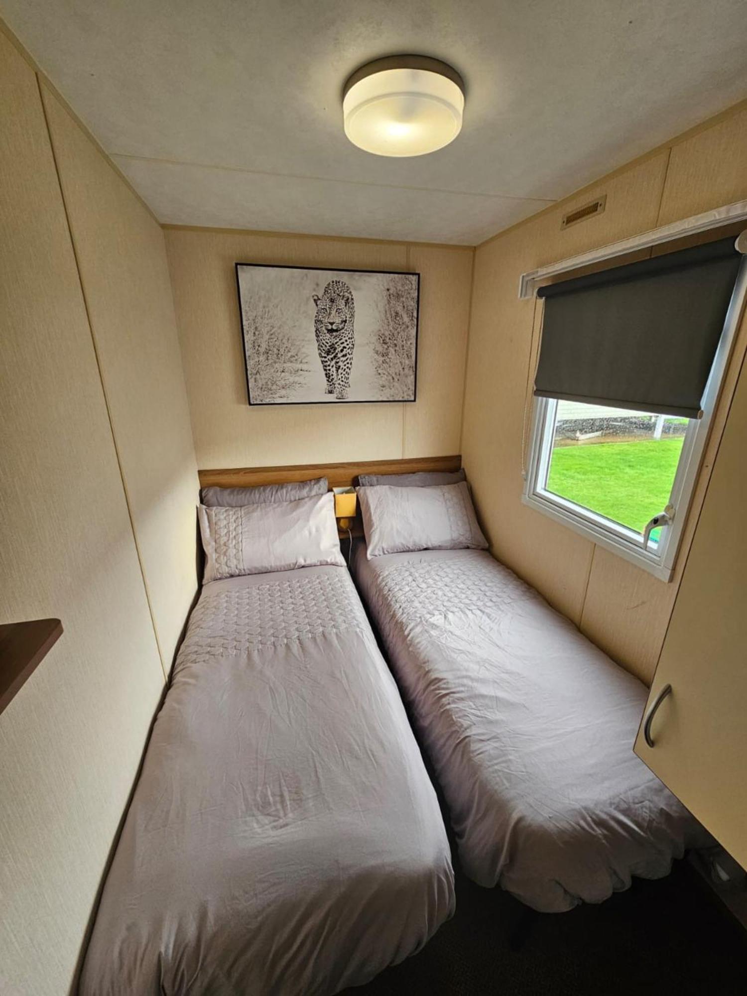 Golden Sands 8 Berth Cosy Caravan ريل المظهر الخارجي الصورة